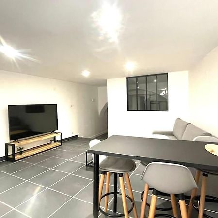 Appartement Grand T2 Rue Simeon Gouet à Vienne  Extérieur photo