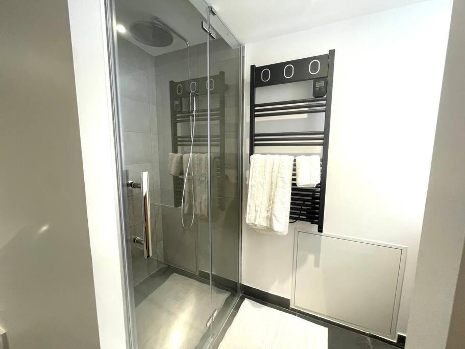 Appartement Grand T2 Rue Simeon Gouet à Vienne  Extérieur photo